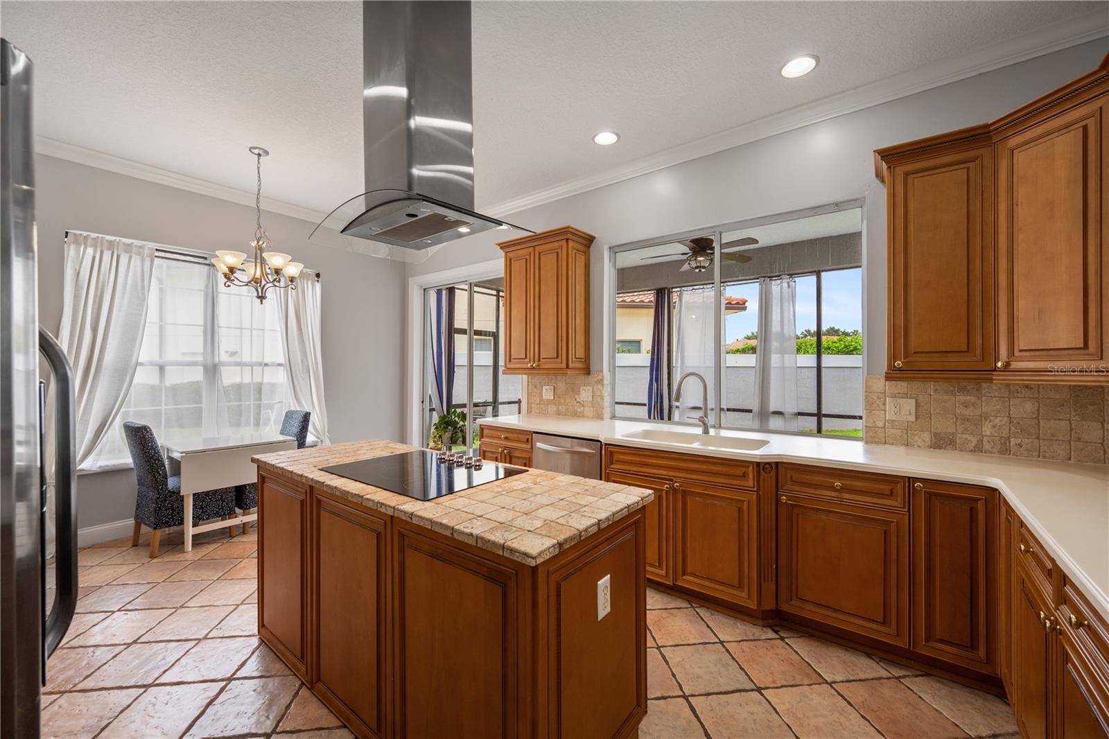 Image 11 of 59 For 10760 Emerald Chase Drive