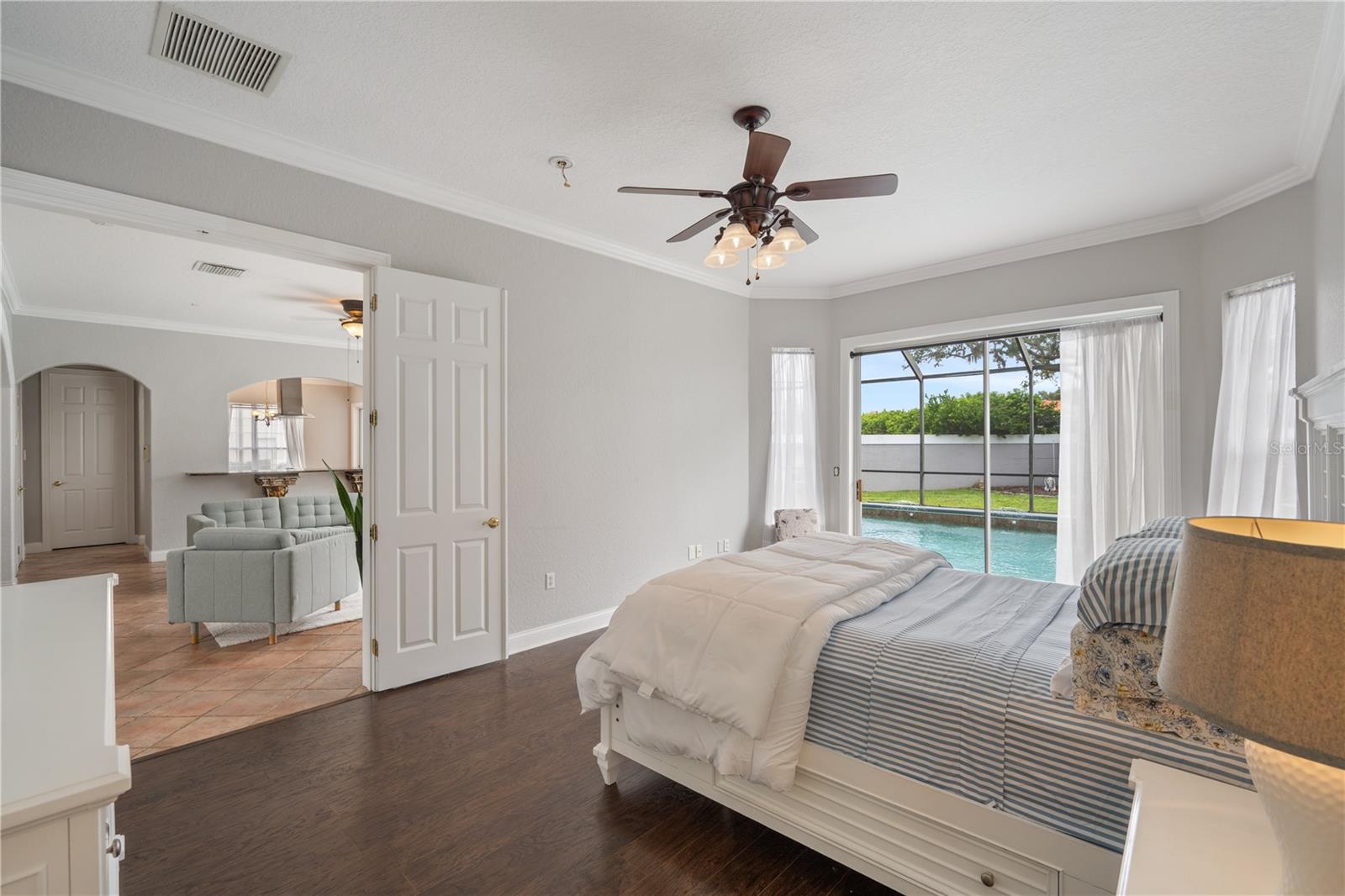 Image 17 of 59 For 10760 Emerald Chase Drive