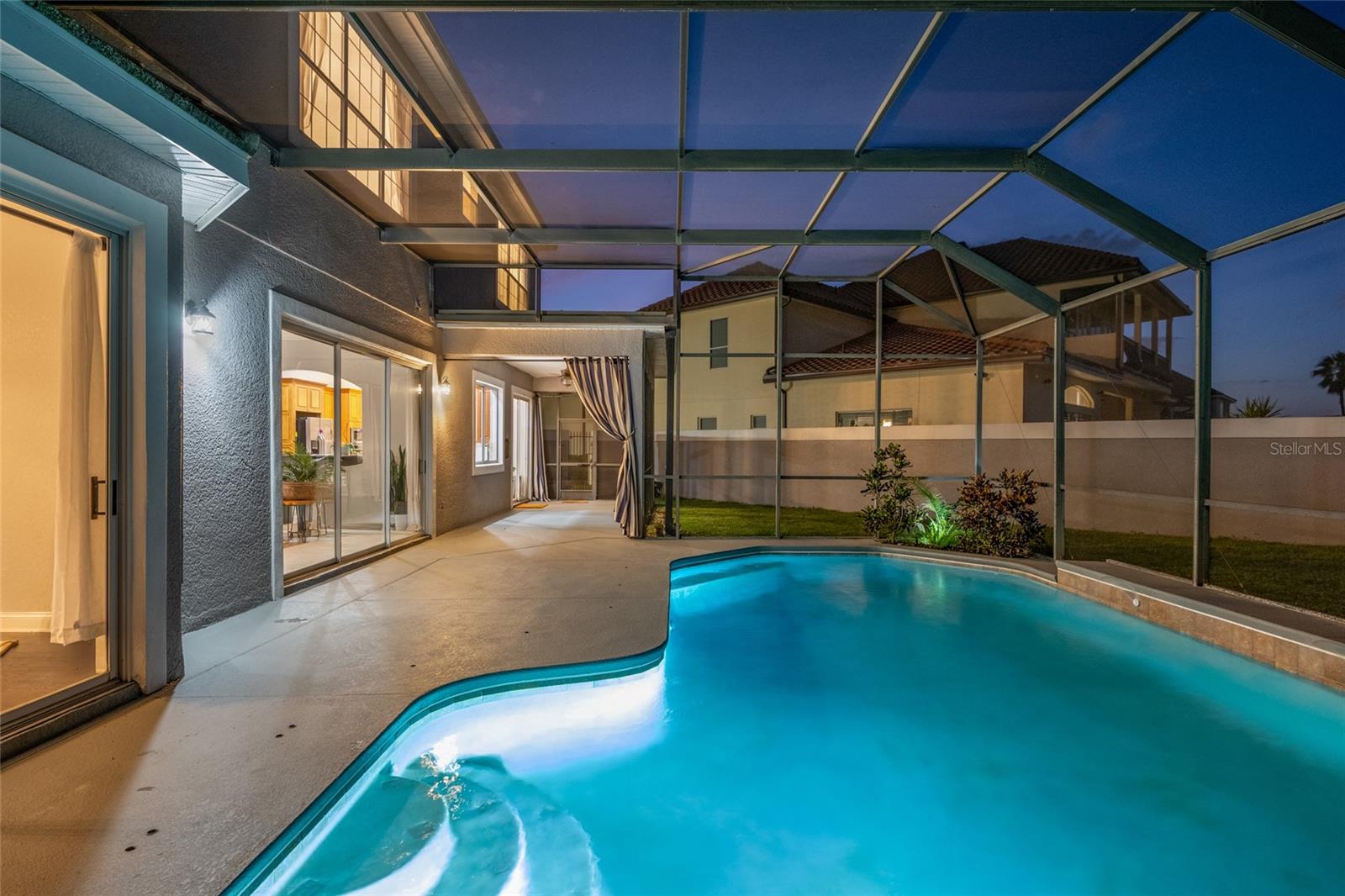 Image 37 of 59 For 10760 Emerald Chase Drive