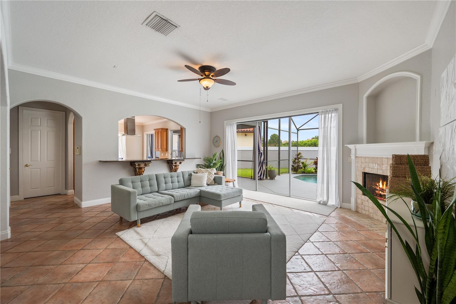 Image 7 of 59 For 10760 Emerald Chase Drive