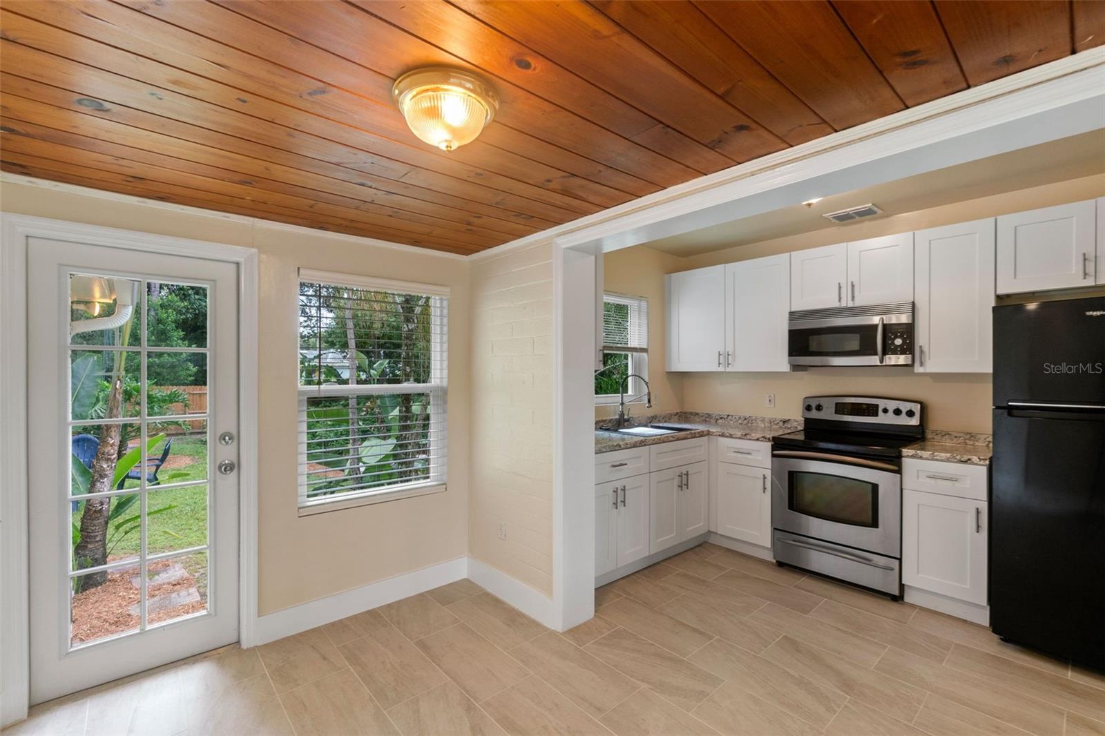 Image 4 of 45 For 663 Hempstead Avenue