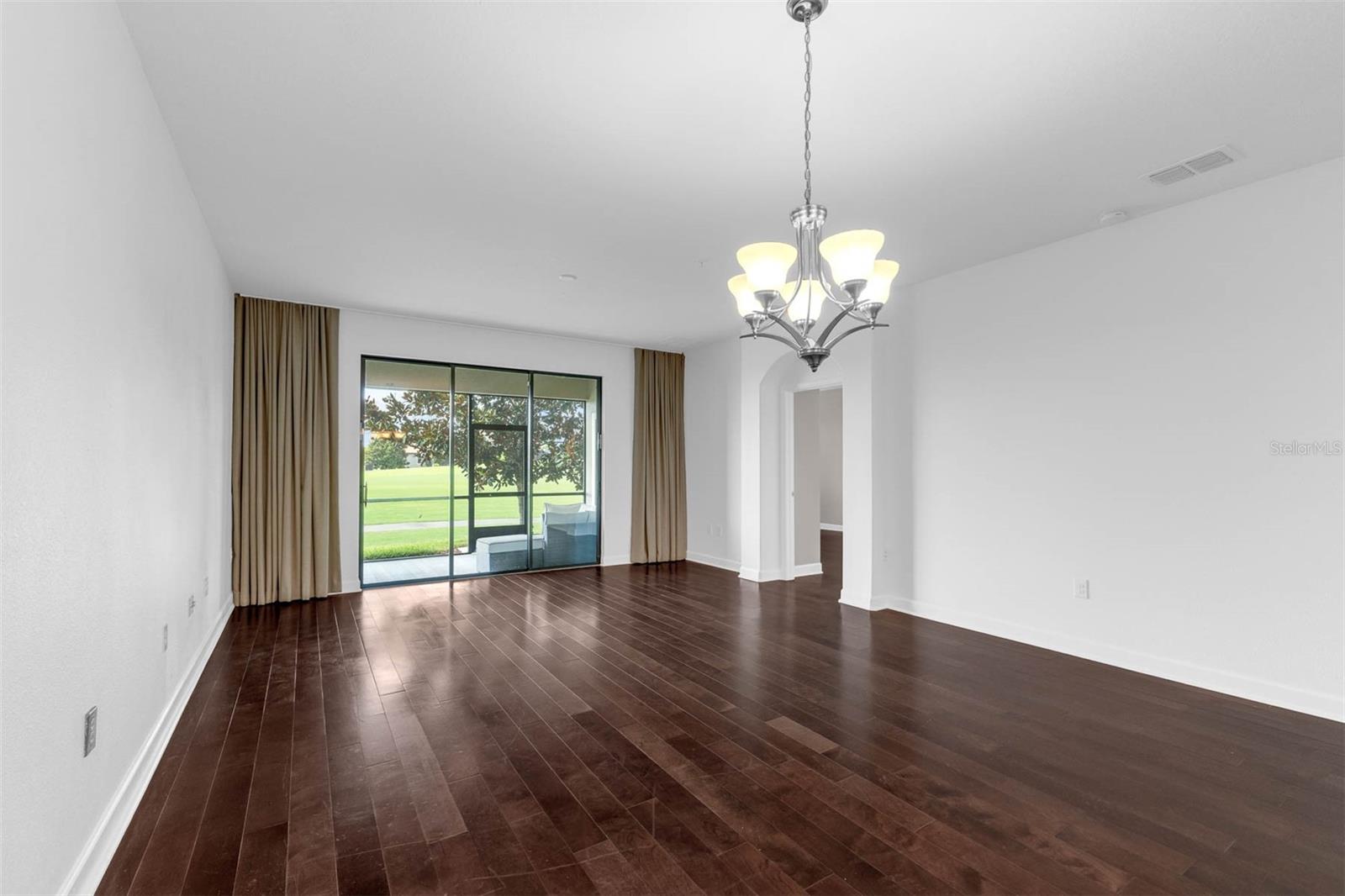 Image 11 of 47 For 8970 Azalea Sands Lane 2302