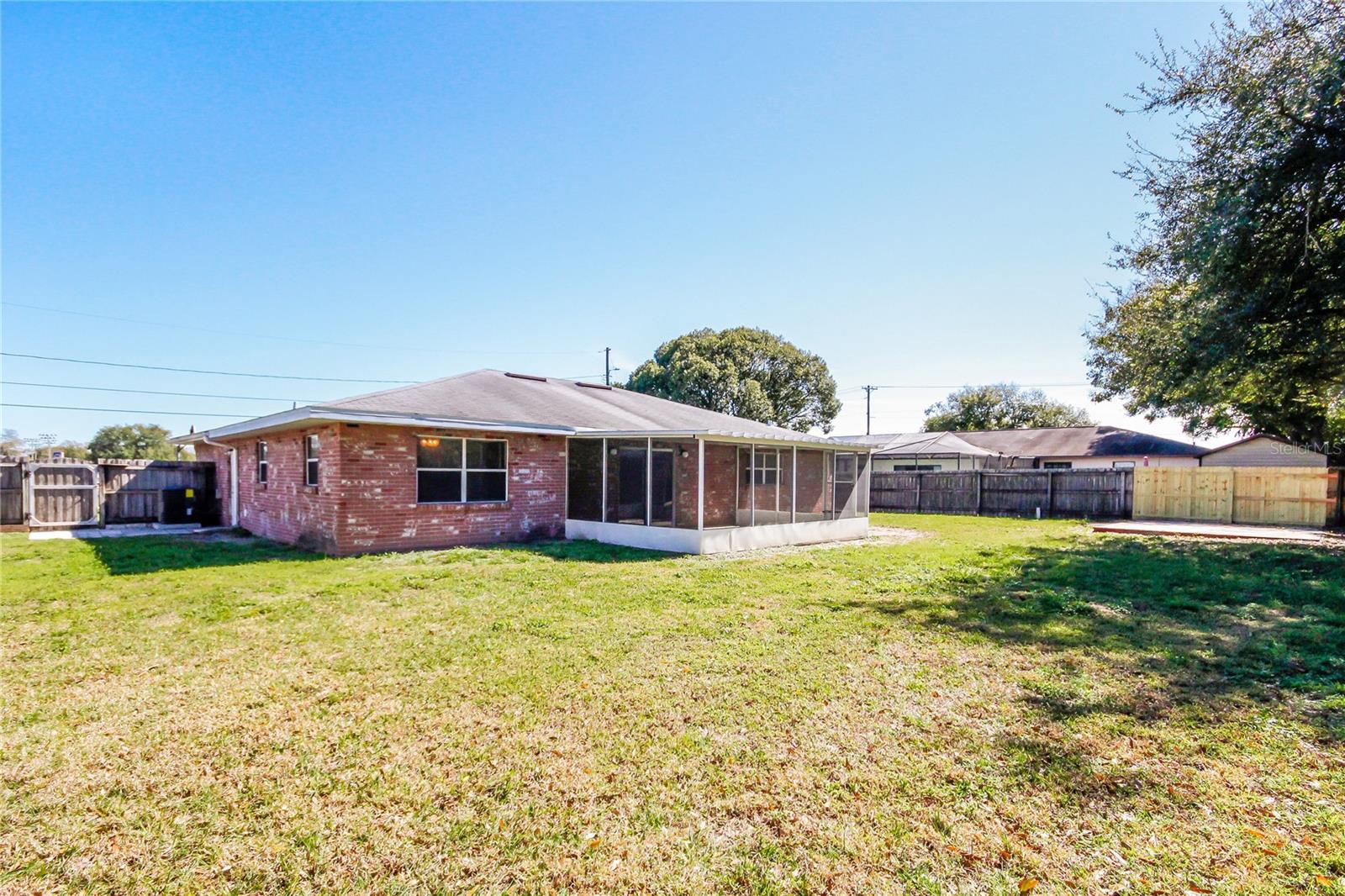 Image 15 of 16 For 1695 Marshall Road Sw
