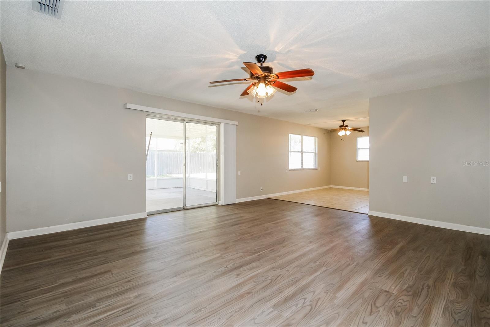 Image 3 of 16 For 1695 Marshall Road Sw