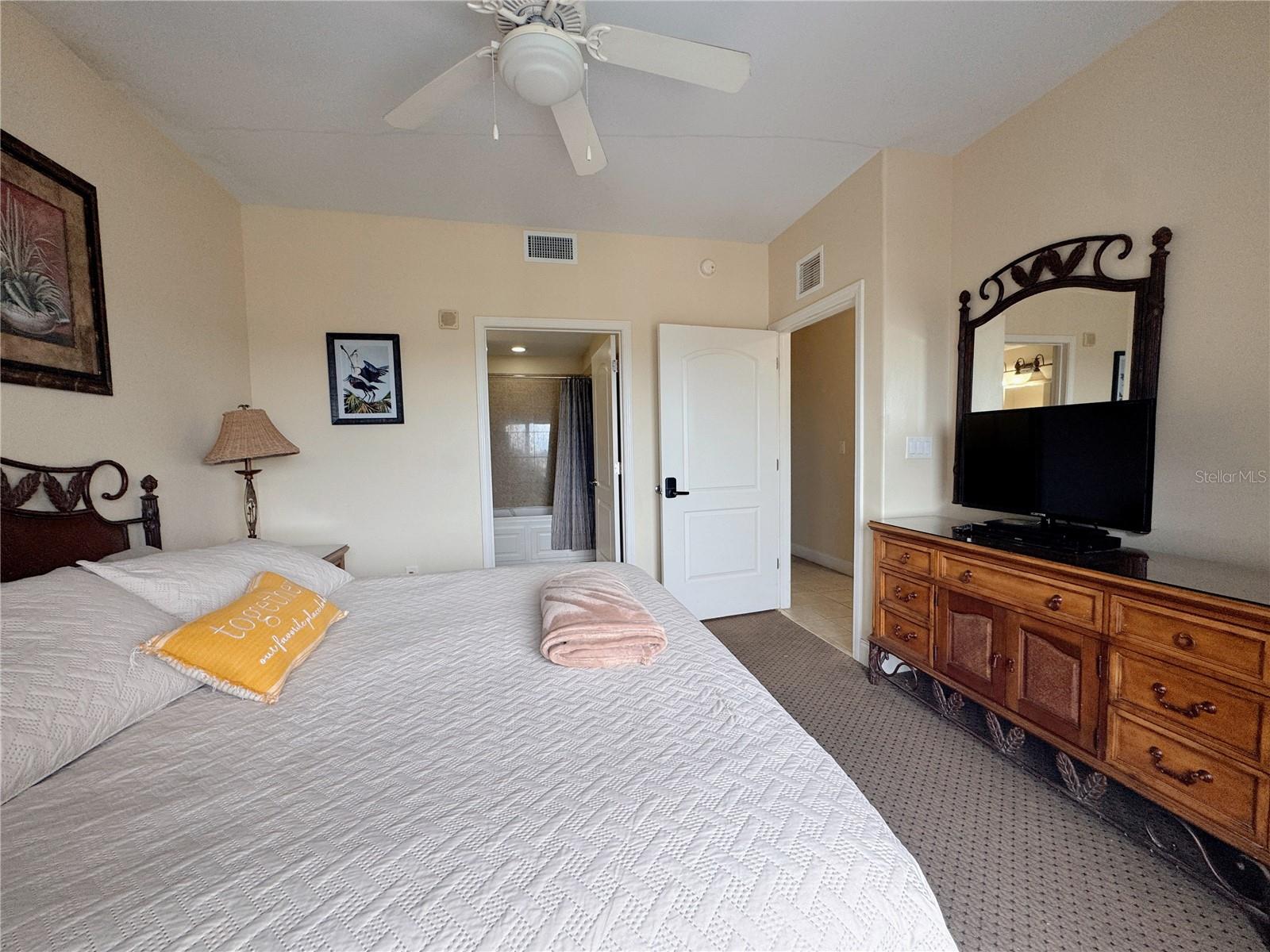 Image 9 of 57 For 13427 Blue Heron Drive 2-1401