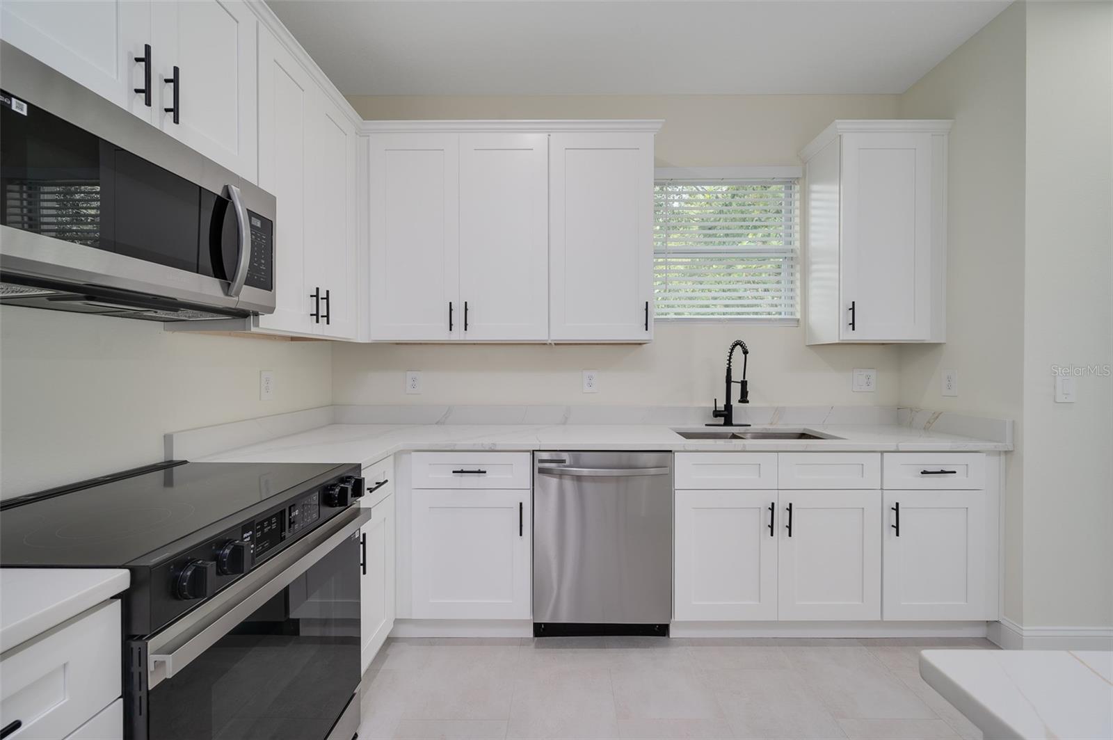 Image 14 of 55 For 1868 14th Street