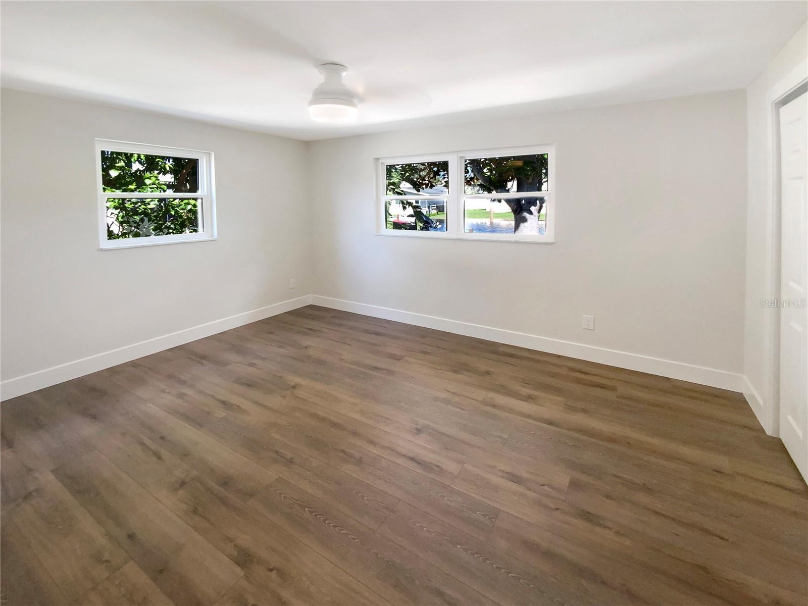 Listing photo id 17 for 5511 Drinkard Drive