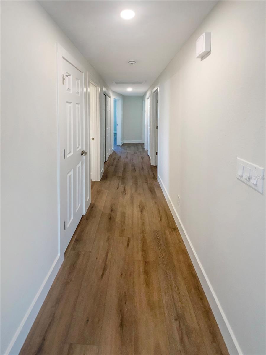 Listing photo id 18 for 5511 Drinkard Drive