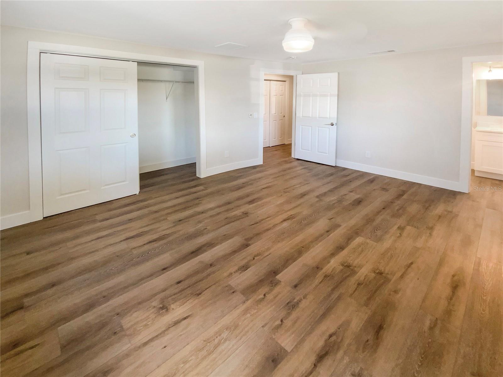 Listing photo id 20 for 5511 Drinkard Drive