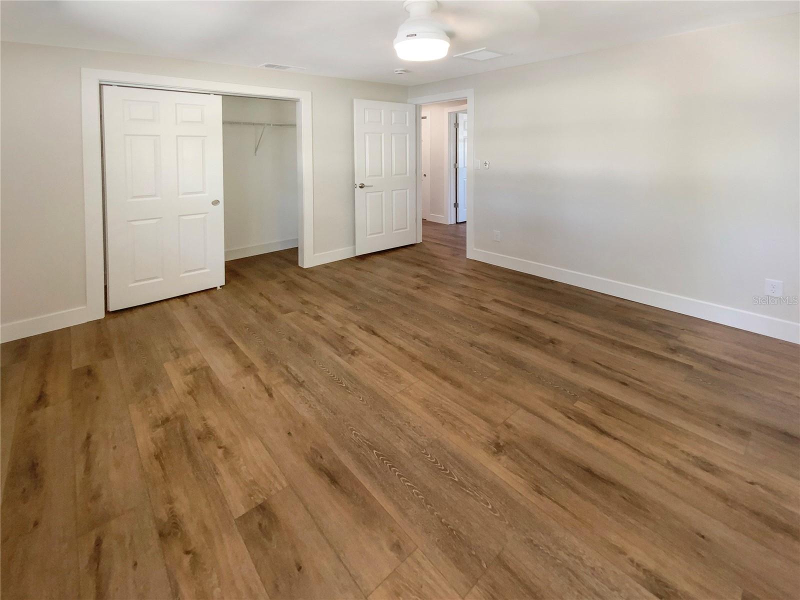 Listing photo id 22 for 5511 Drinkard Drive