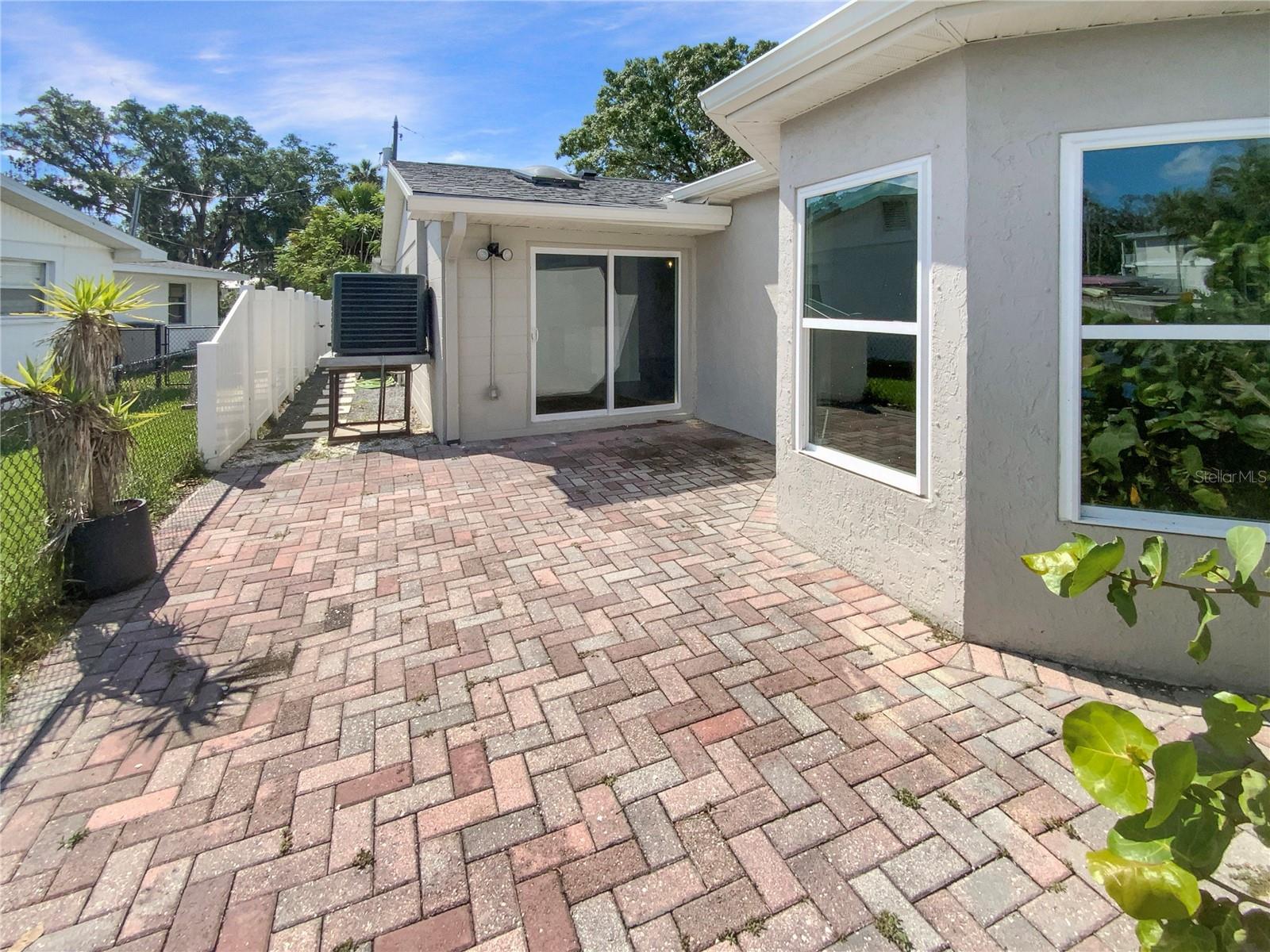Listing photo id 34 for 5511 Drinkard Drive