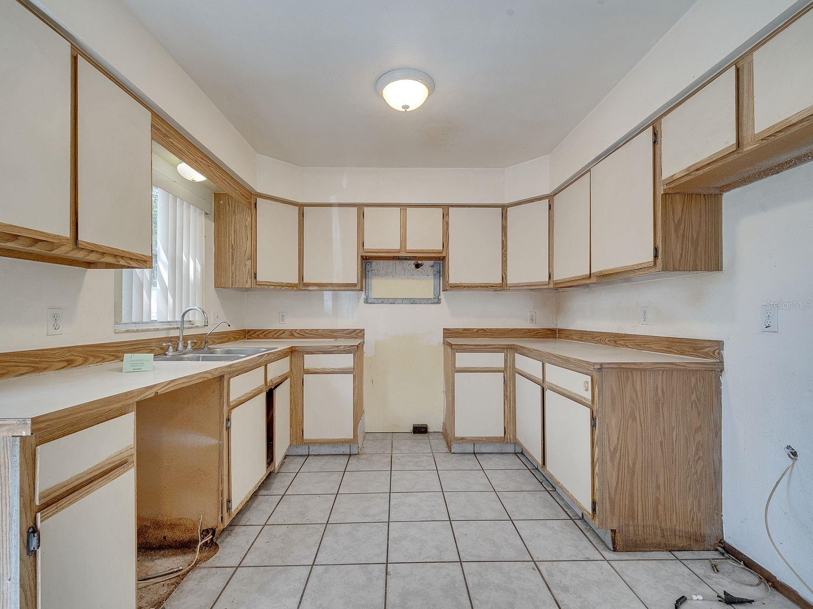 Image 10 of 18 For 3220 Netherwood Drive