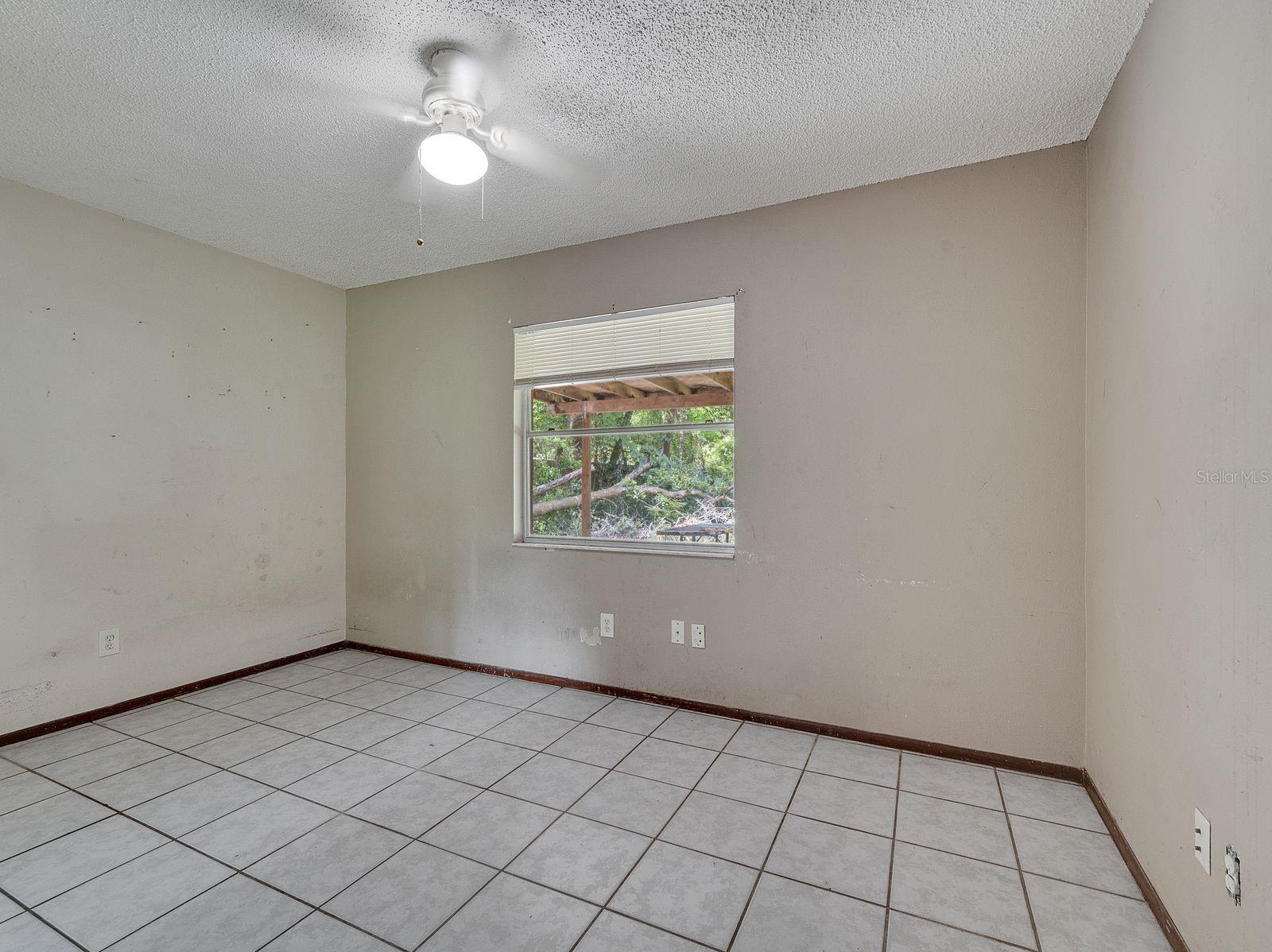Image 15 of 18 For 3220 Netherwood Drive