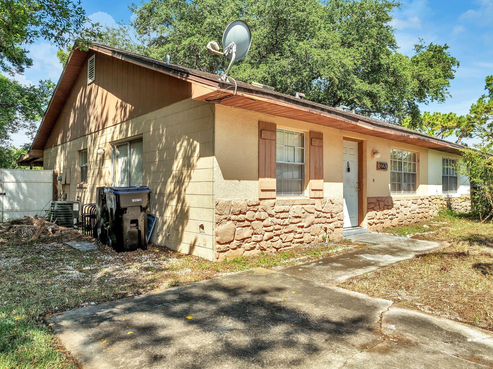 Image 3 of 18 For 3220 Netherwood Drive