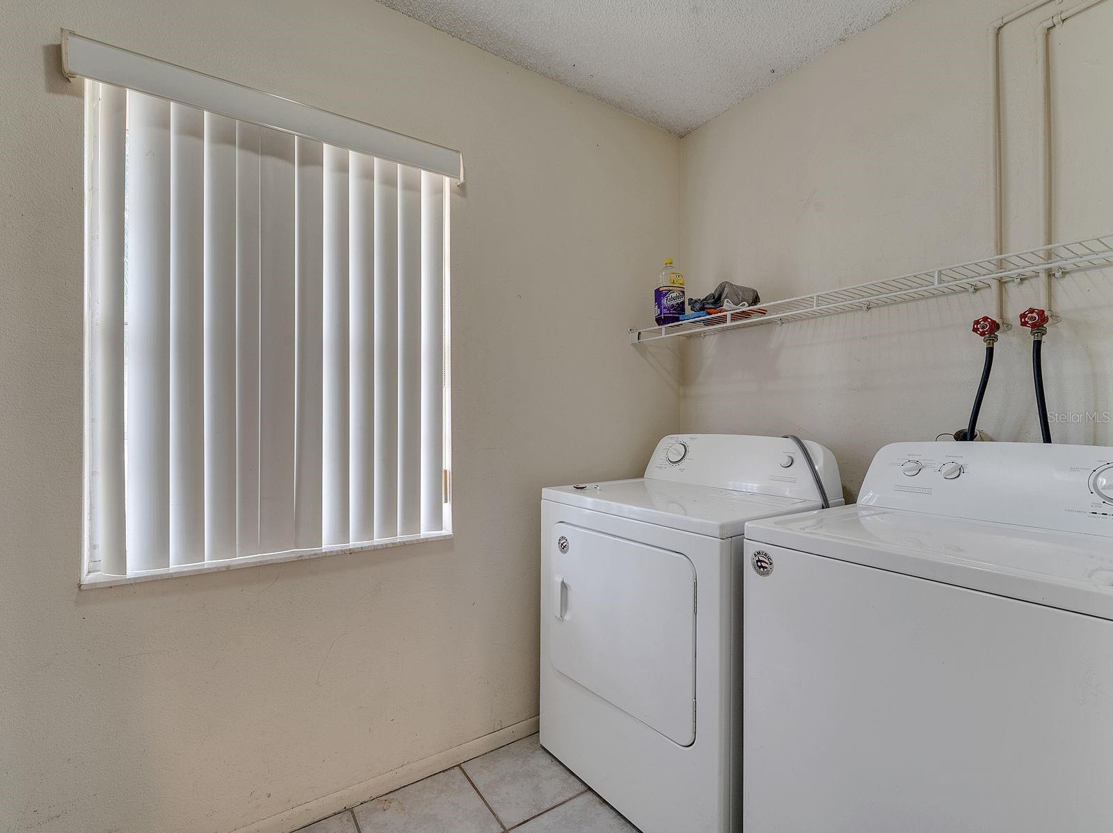 Image 9 of 18 For 3220 Netherwood Drive