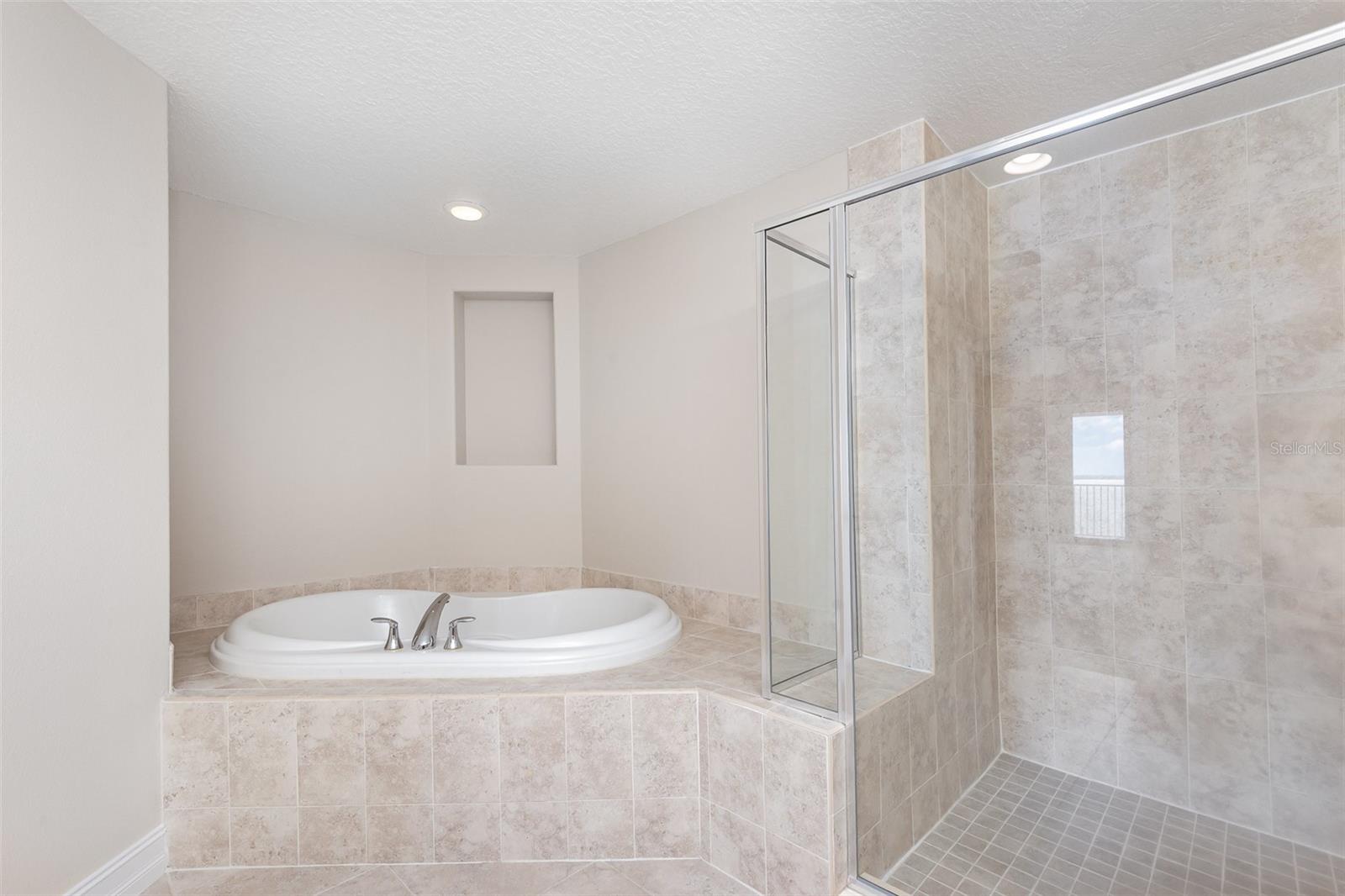 Image 10 of 23 For 93 Delannoy Avenue 405