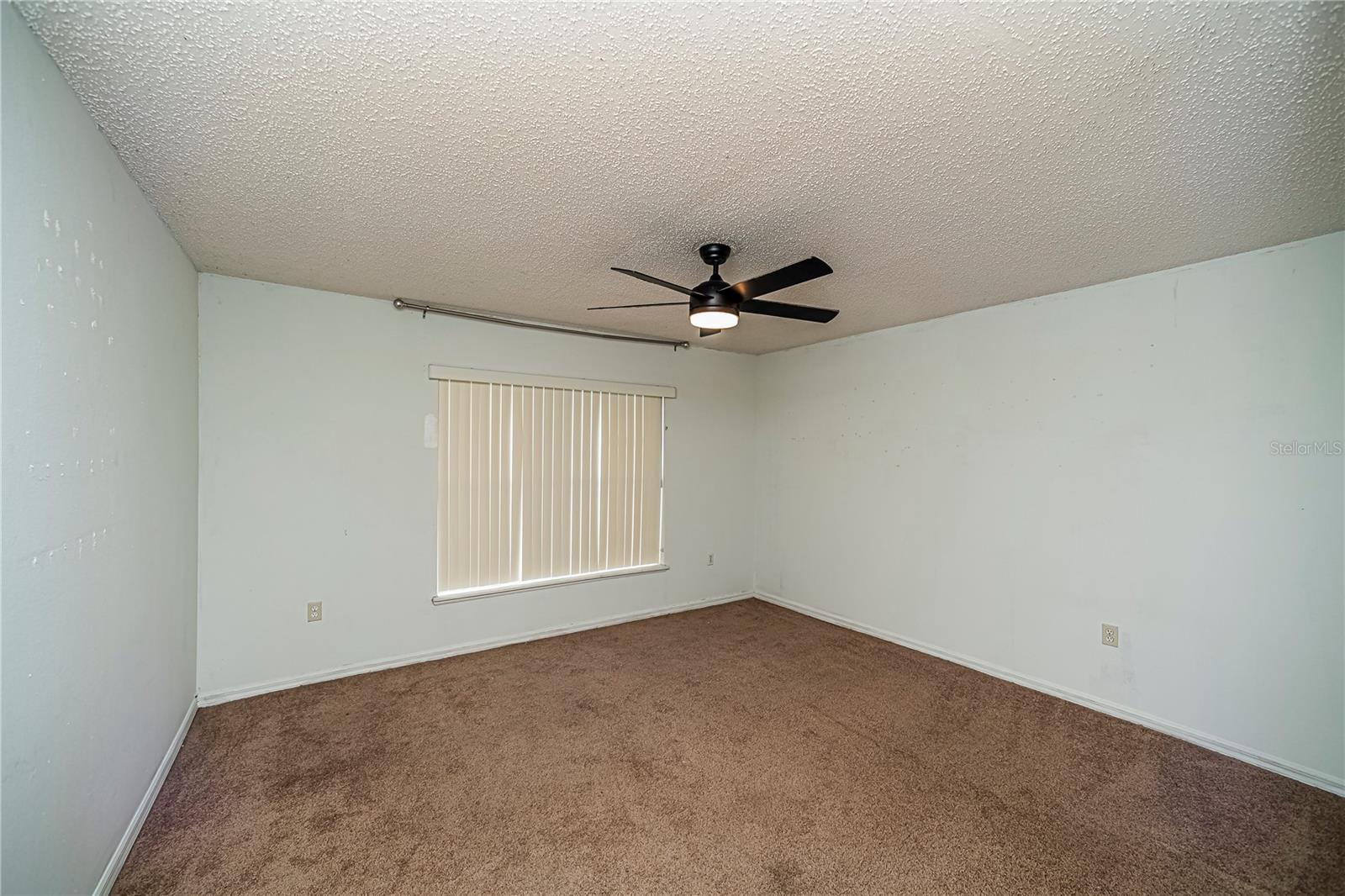 Image 10 of 25 For 3838 Stonefield Drive