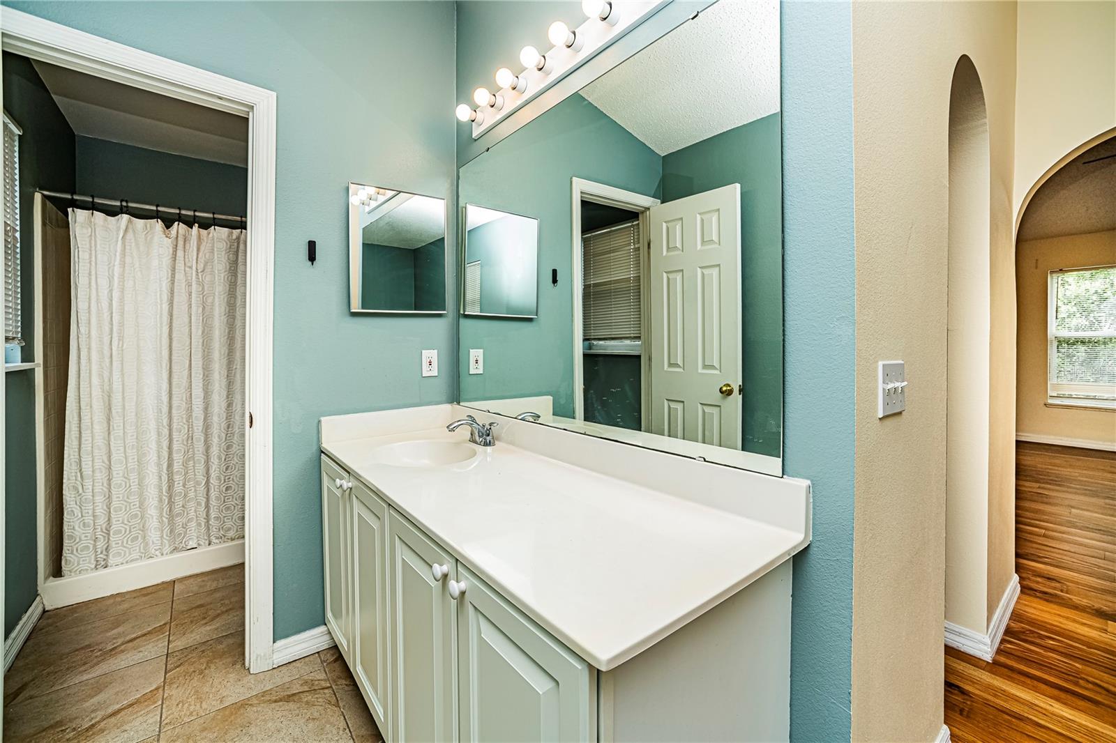 Image 13 of 25 For 3838 Stonefield Drive