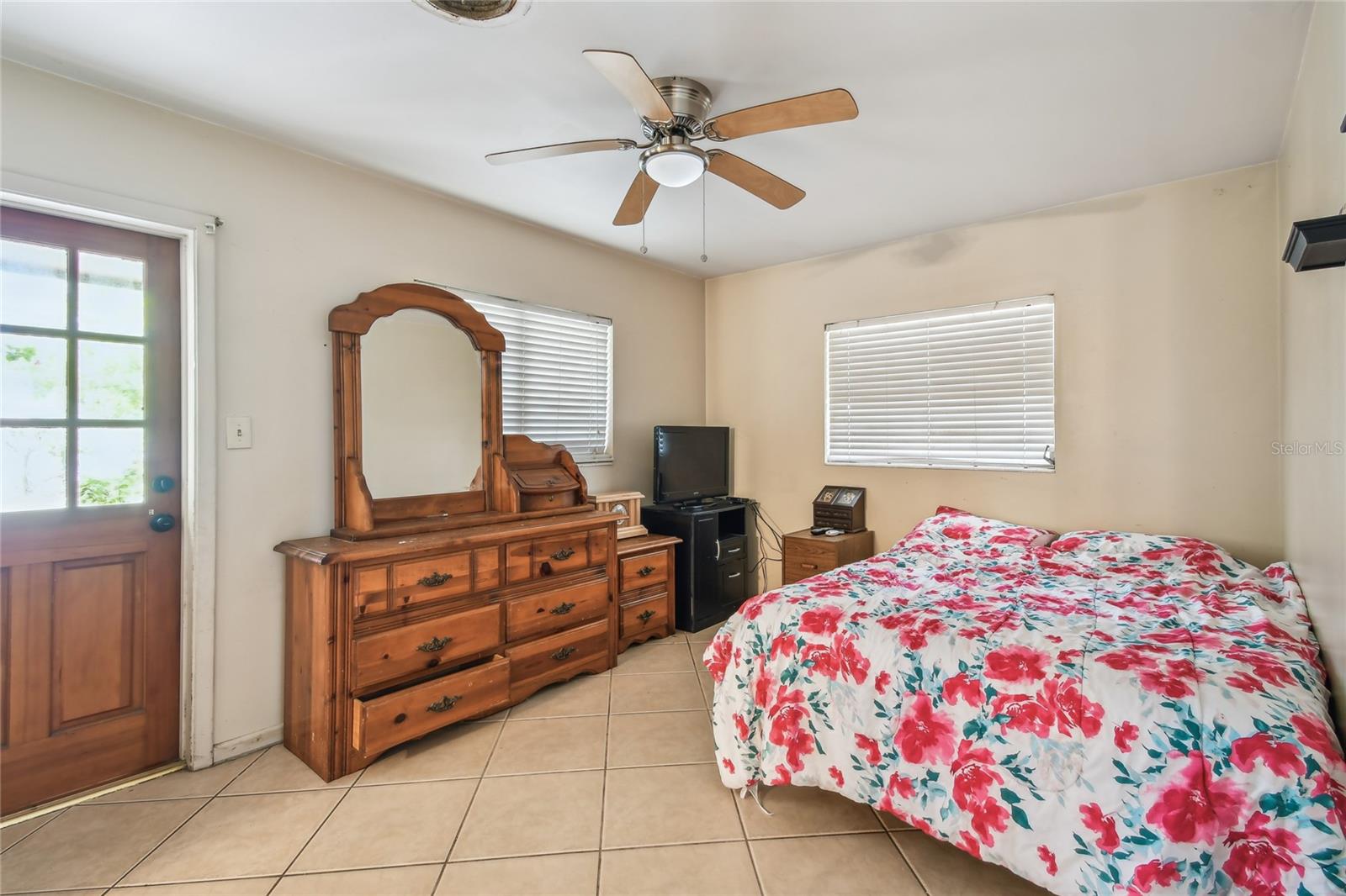 Image 8 of 18 For 206 Gerry Drive