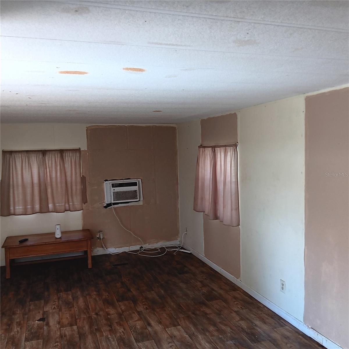Listing photo id 20 for 4322 Van Ness Road