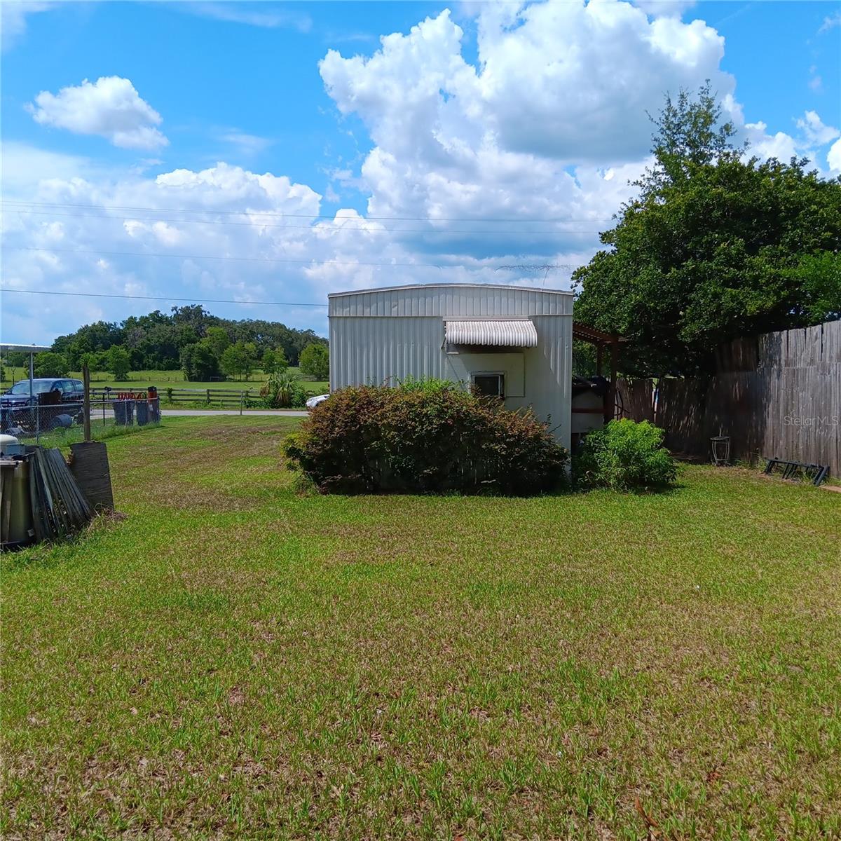 Listing photo id 2 for 4322 Van Ness Road