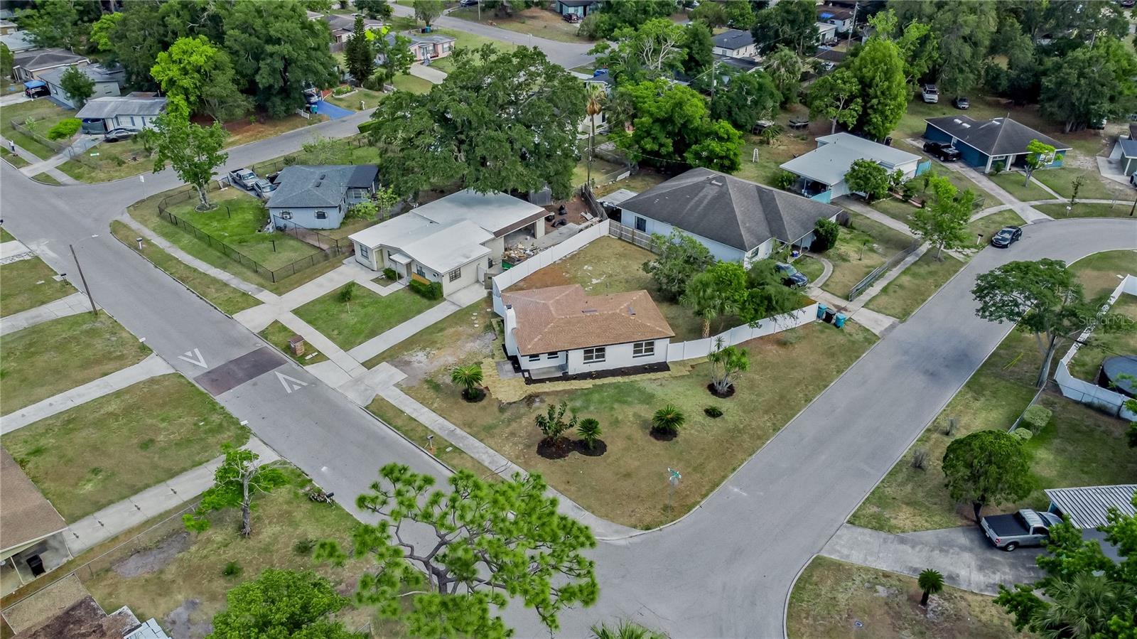 Image 16 of 18 For 4420 Lake Lawne Avenue