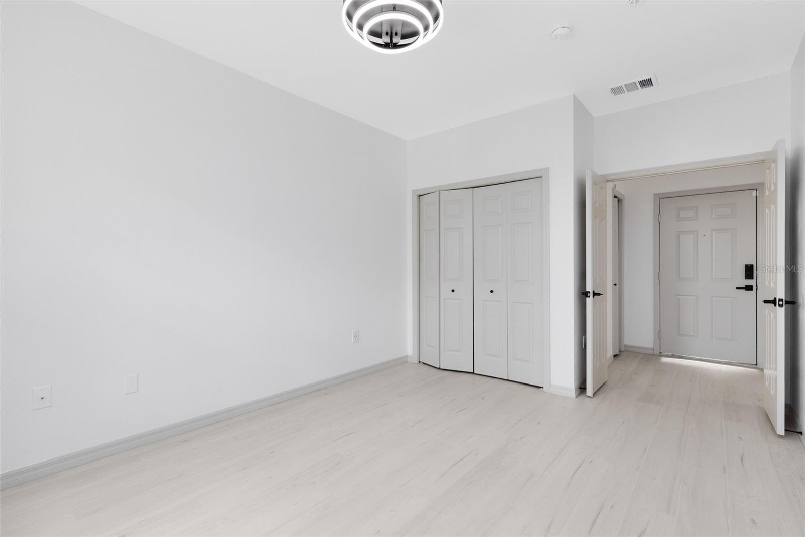 Image 19 of 32 For 3280 Soho Street 306