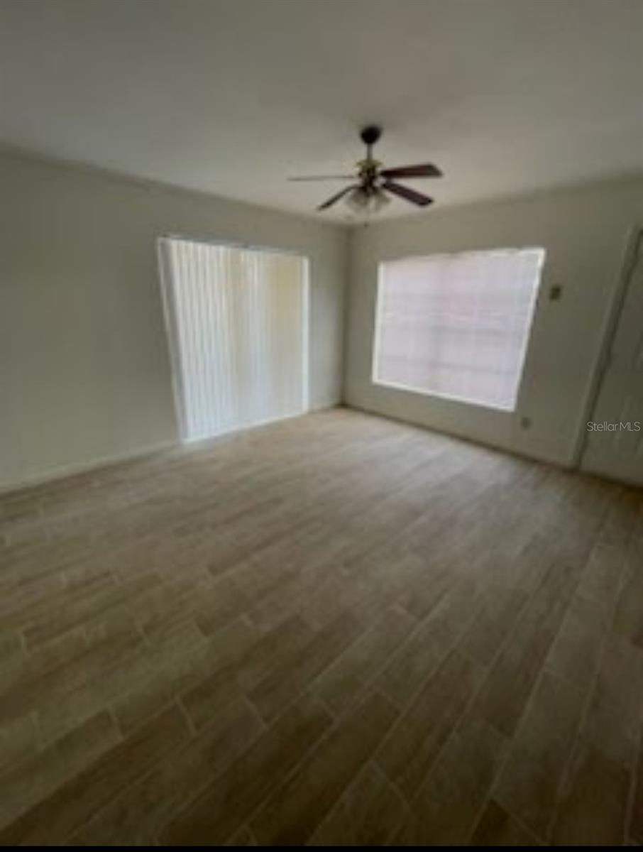 Image 11 of 13 For 4833 Crow Street