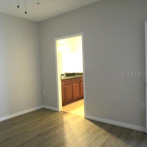 Image 16 of 28 For 5118 City Street 514