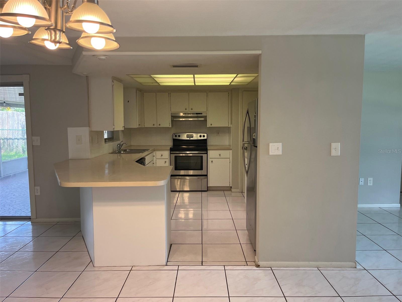 Image 3 of 18 For 7240 Rosarian Drive
