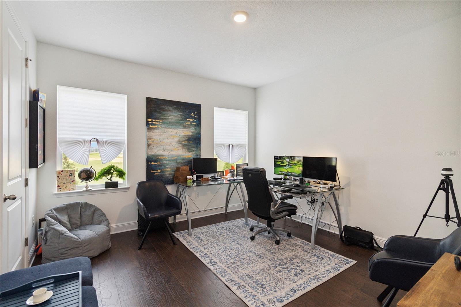 Image 33 of 64 For 15742 Vetta Drive