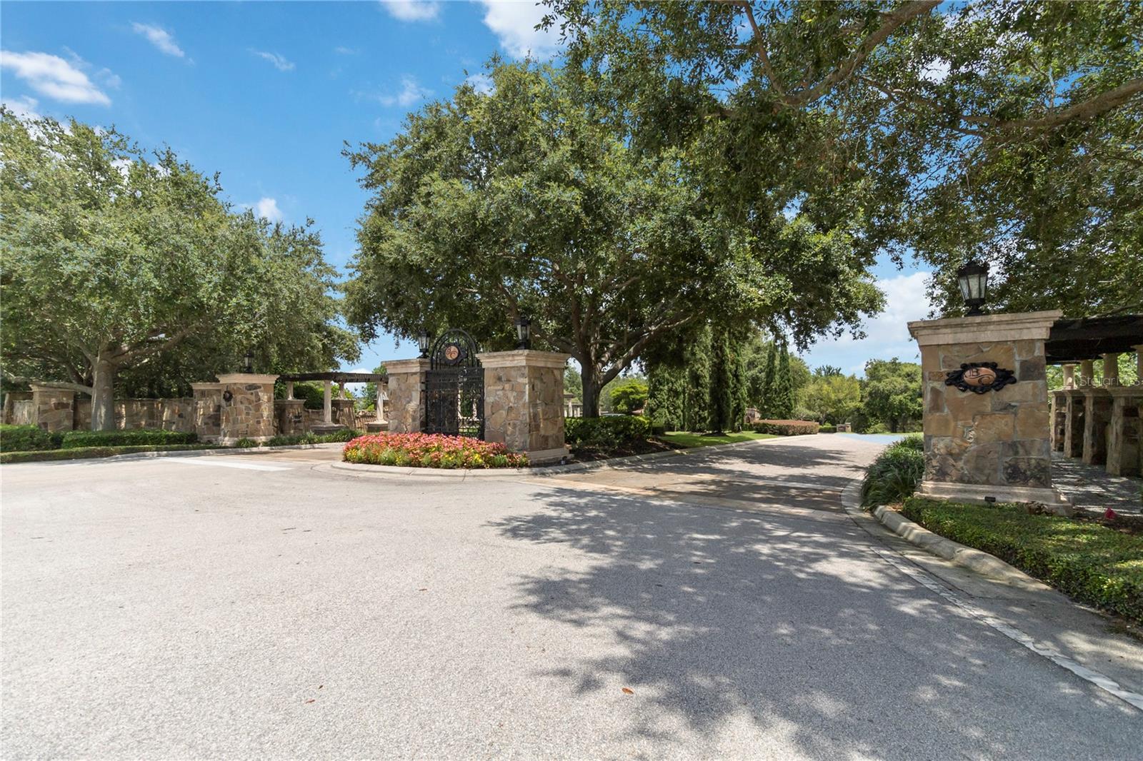 Image 50 of 64 For 15742 Vetta Drive