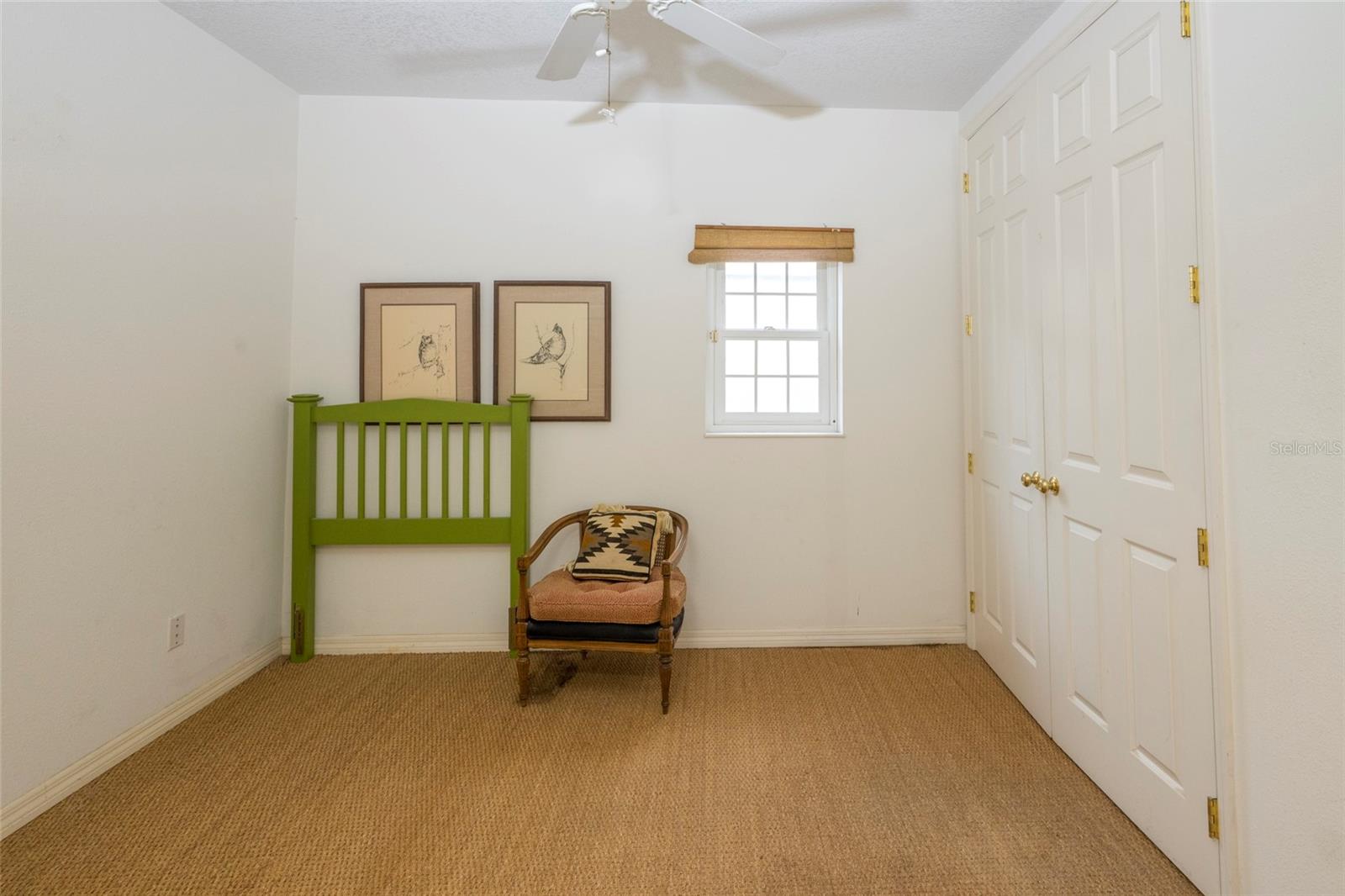 Image 26 of 43 For 6025 Lexington Park 99