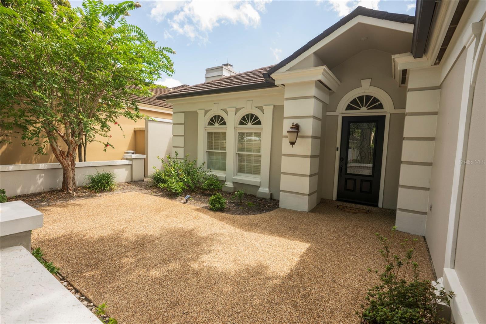Image 3 of 43 For 6025 Lexington Park 99