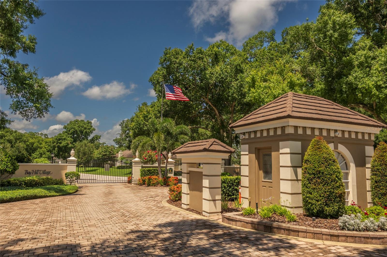 Image 42 of 43 For 6025 Lexington Park 99
