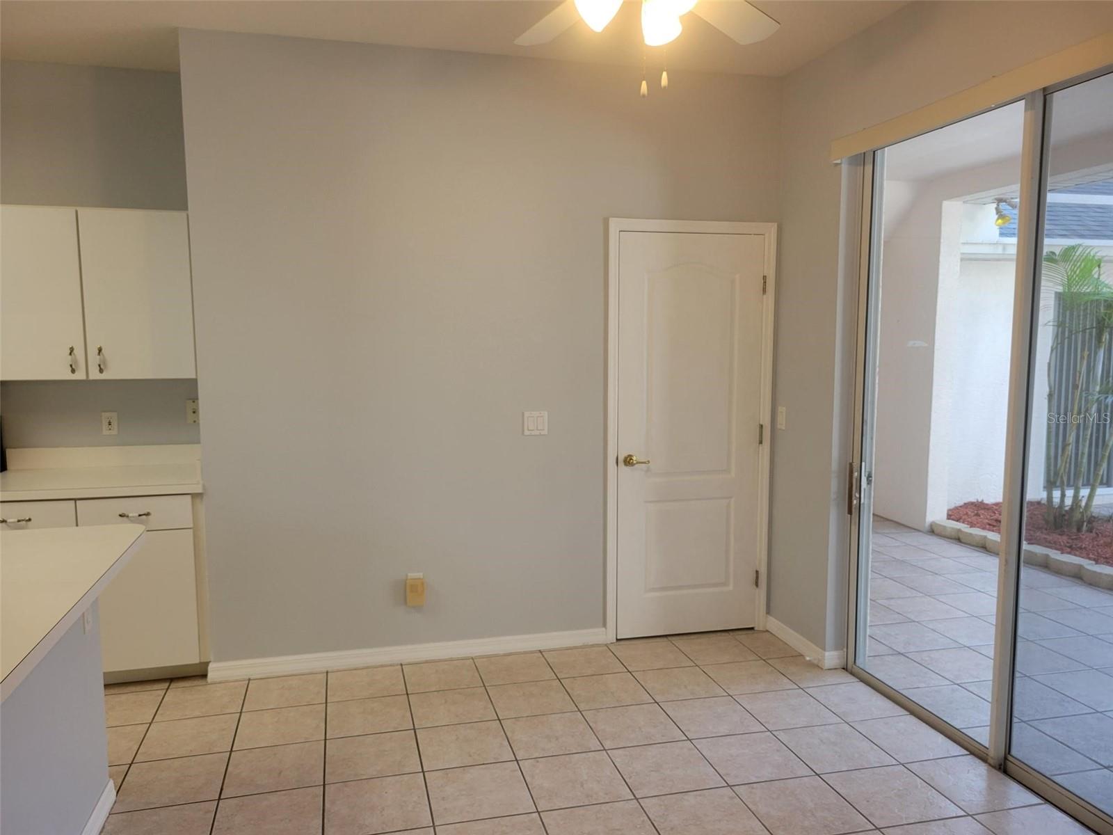 Image 11 of 25 For 4009 Hammersmith Drive