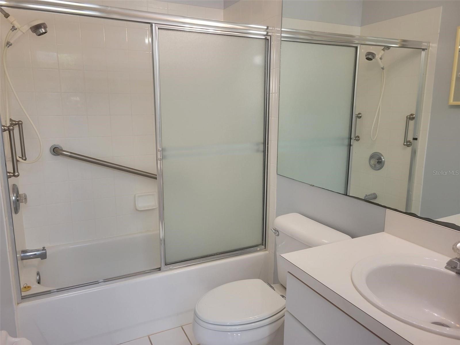 Image 20 of 25 For 4009 Hammersmith Drive