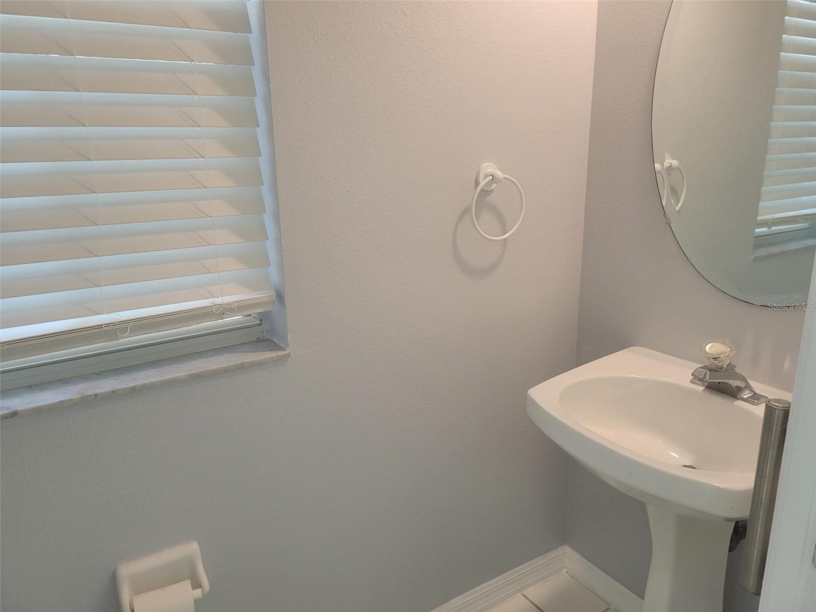 Image 22 of 25 For 4009 Hammersmith Drive