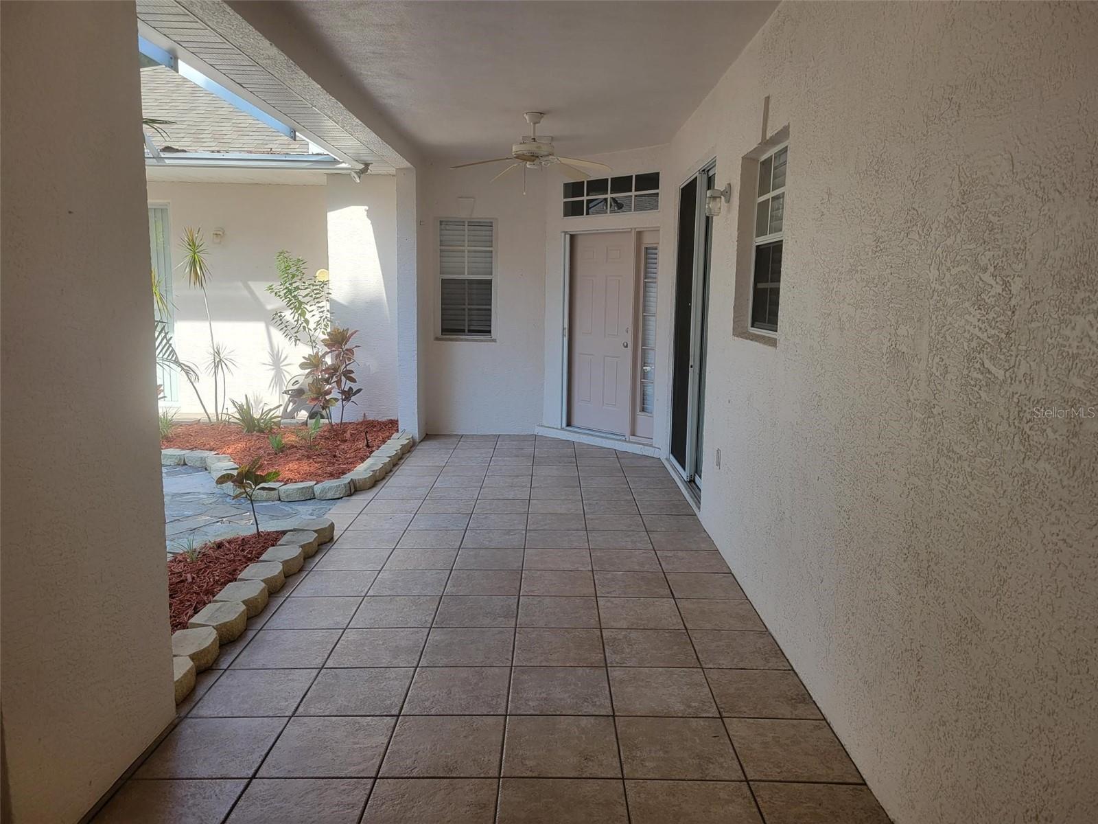 Image 3 of 25 For 4009 Hammersmith Drive