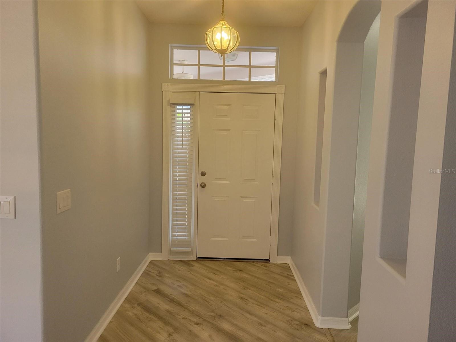 Image 7 of 25 For 4009 Hammersmith Drive