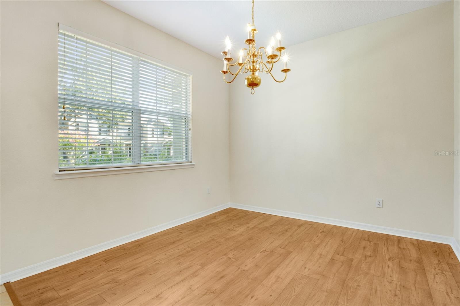 Image 8 of 41 For 12449 Cruxbury Drive