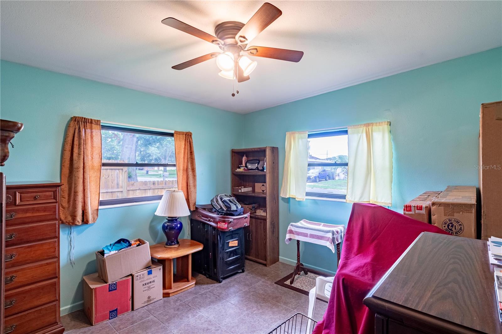 Image 11 of 31 For 580 Gardenia Circle