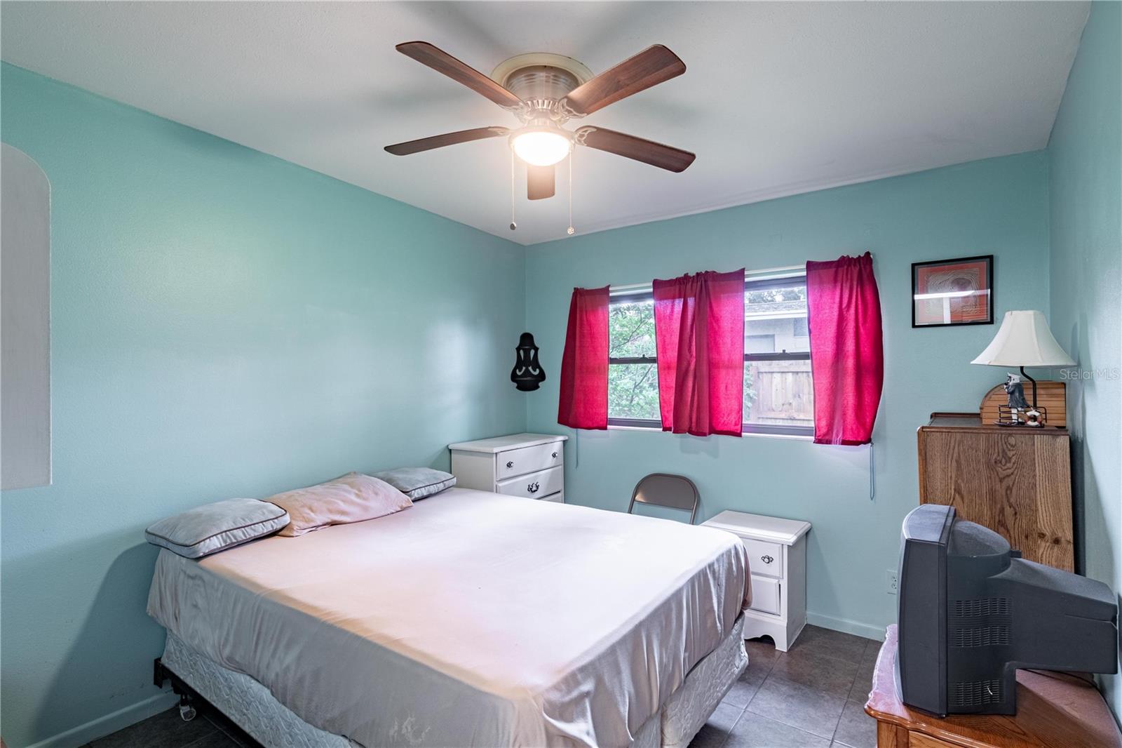 Image 12 of 31 For 580 Gardenia Circle