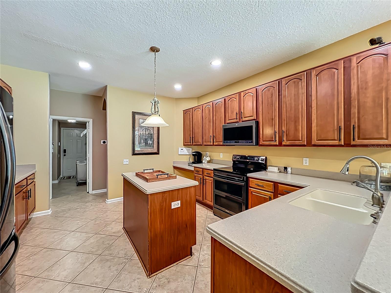 Image 17 of 37 For 10236 Windermere Chase Boulevard