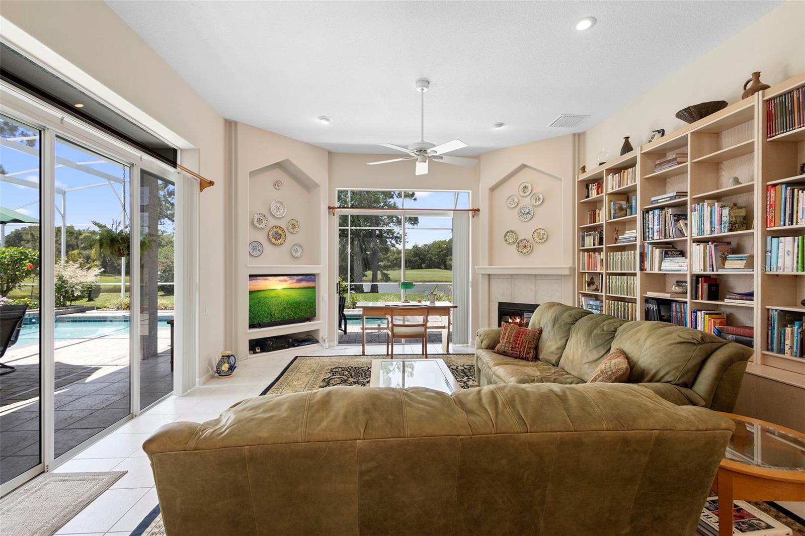 Image 21 of 61 For 856 Bentley Green Circle