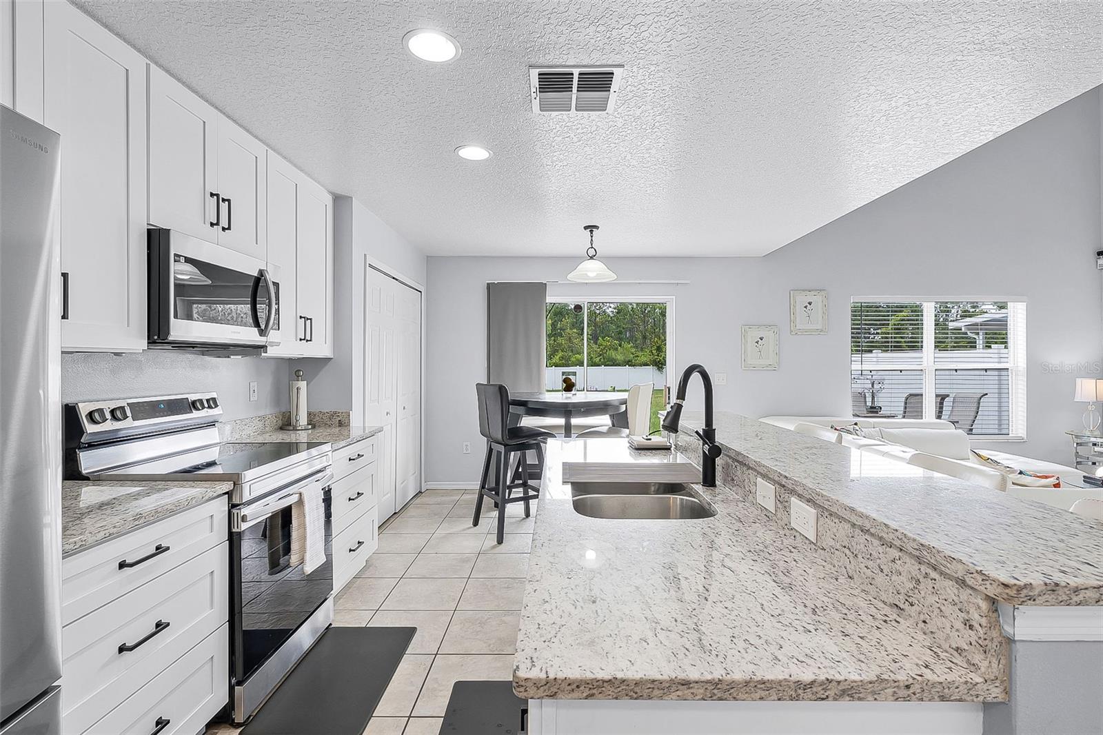 Image 10 of 34 For 2109 Stone Abbey Boulevard