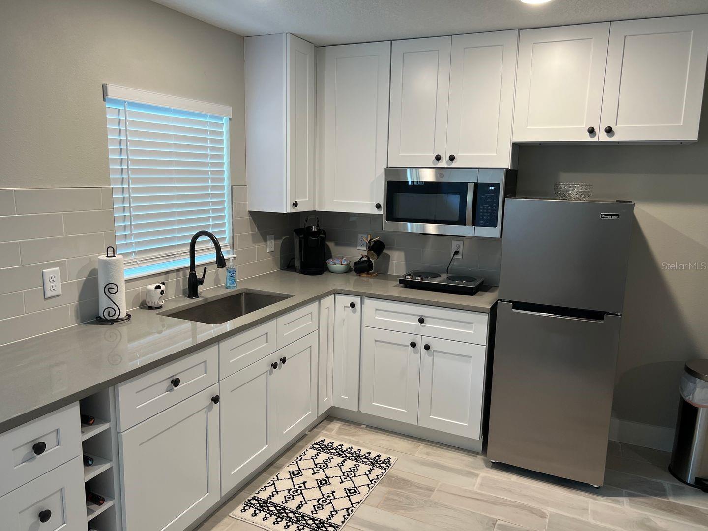 Image 3 of 13 For 273 Warren Avenue