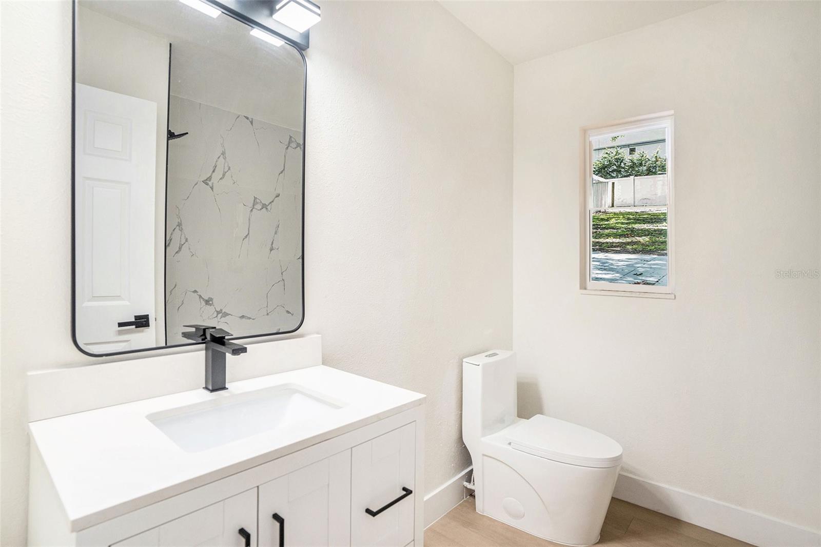 Image 21 of 27 For 6208 Harold Avenue