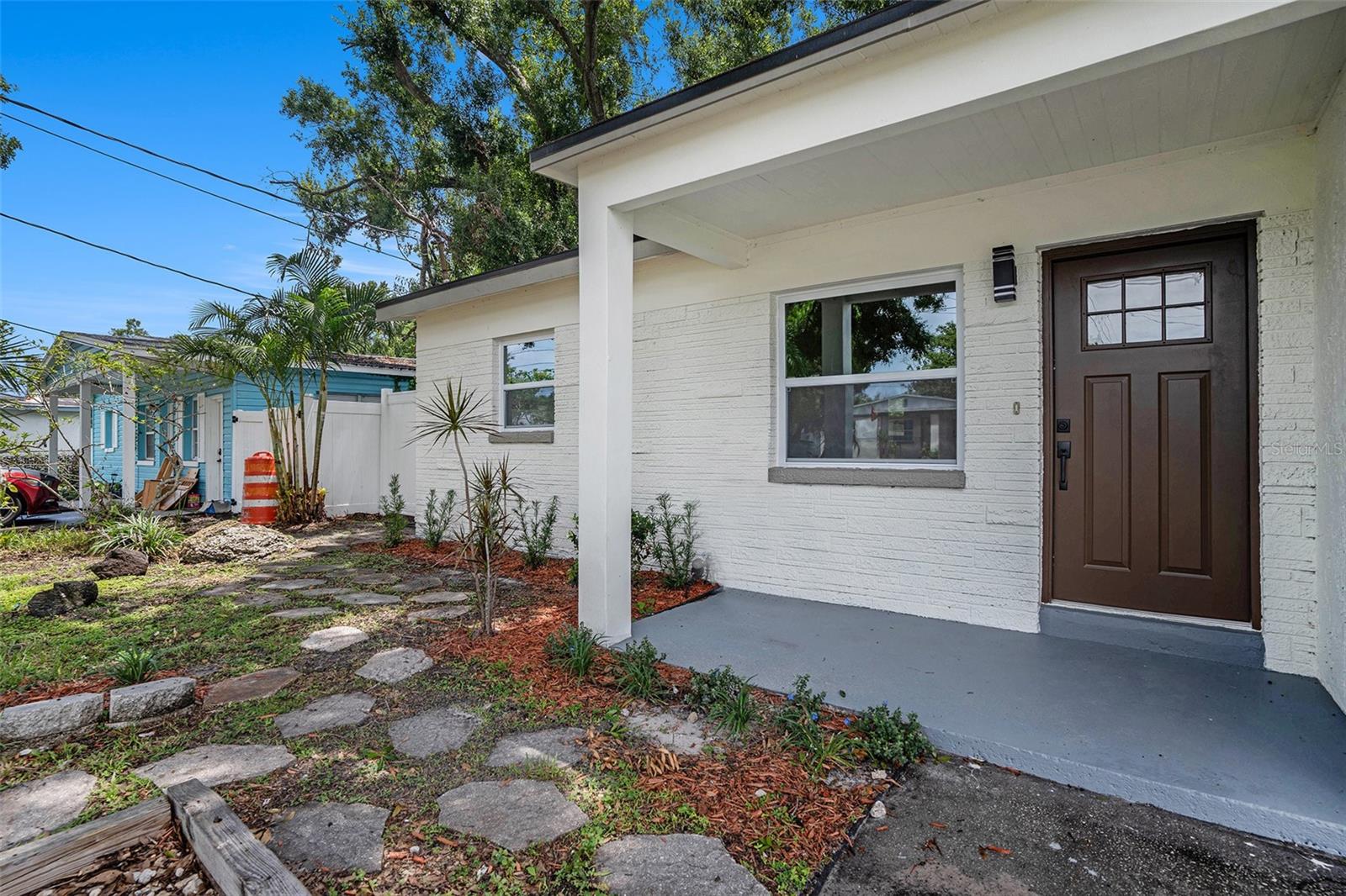 Image 4 of 27 For 6208 Harold Avenue