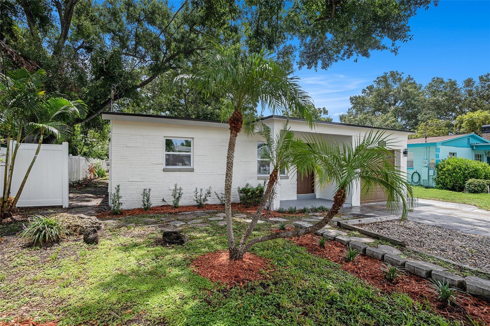 Image 5 of 27 For 6208 Harold Avenue